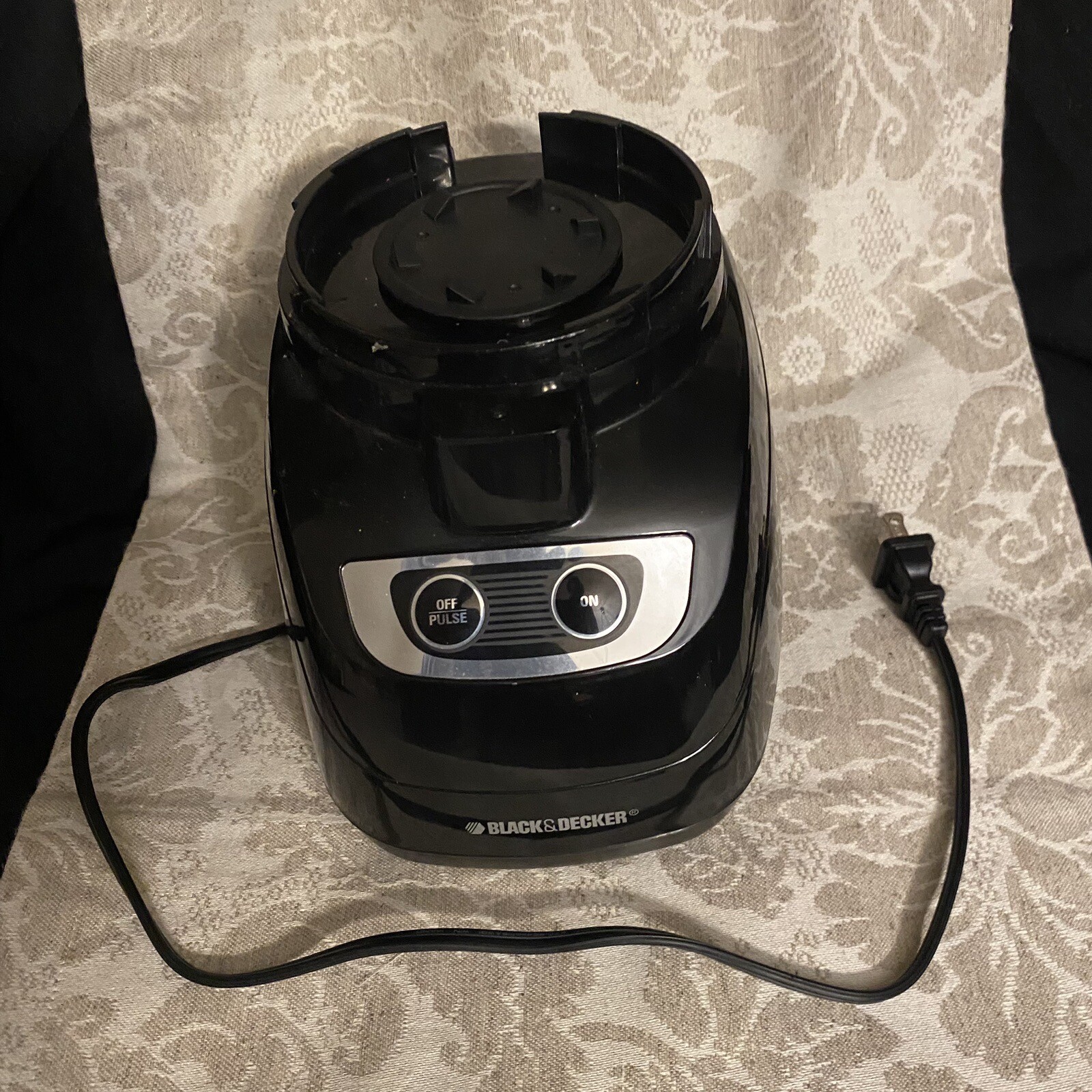 BLACK & DECKER 8-Cup Food Processor, FP1700B Black 450 Watts Motor Only PARTS NW