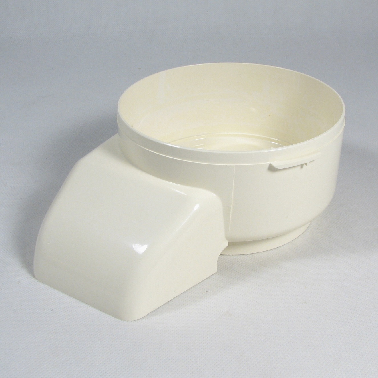 Sunbeam Oskar 14081 Food Processor Chute/Shoot Only Genuine Replacement Part VTG