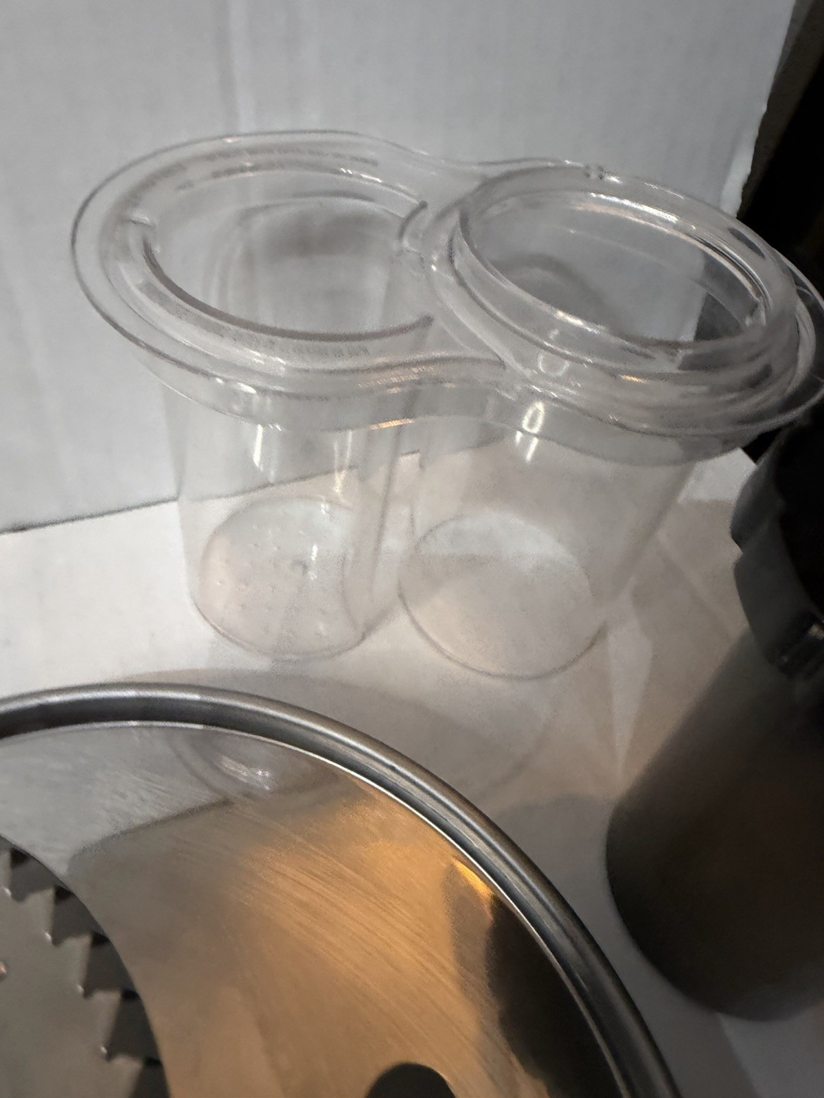 Hamilton Beach Big Mouth Food Processor 12 cup Bowl, Lid, Pushers FP17
