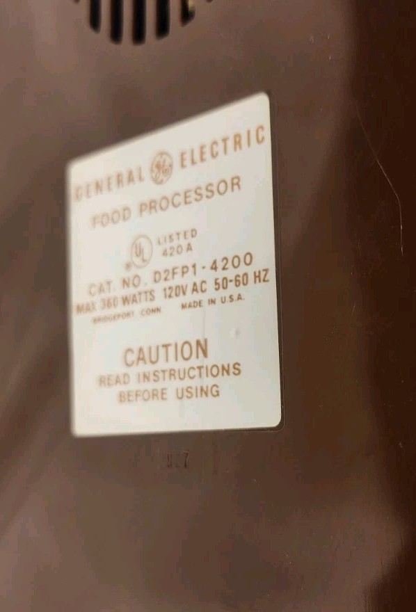 Vintage GE Food Processer General Electric D2FP4200 Woodgrain 1970s Tested