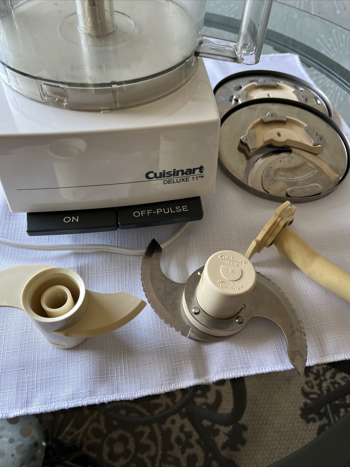 Cuisinart DELUXE 11 Cup Electric Food Processor – 5 Blades Included