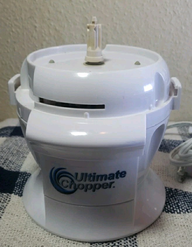 Ultimate Chopper CH-1 Food Processor With Ultimate Blender Pitcher Works Great
