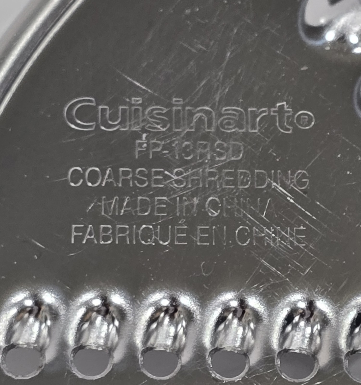 CUISINART Reversible FINE/Coarse Disc SHREDDING/Grating Food Processor FP-13RSD