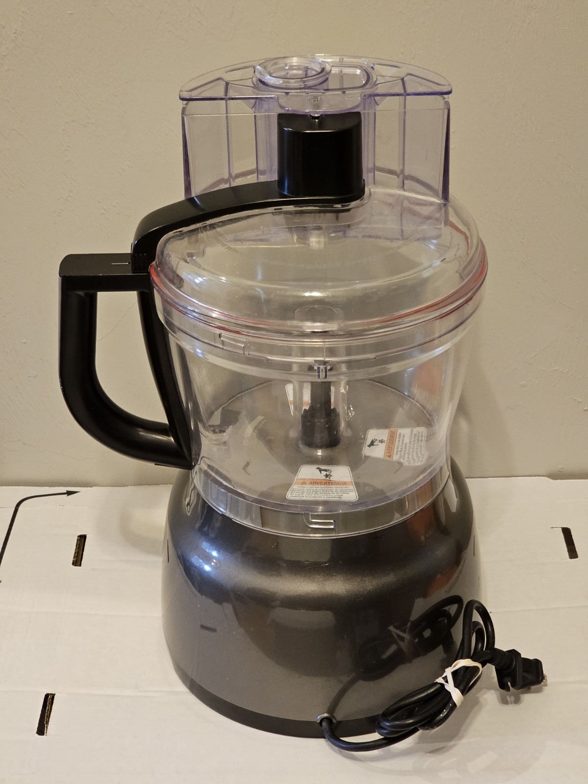 KitchenAid 13 cup Food Processor Model KFP1333QG0, With Mixer Accessories