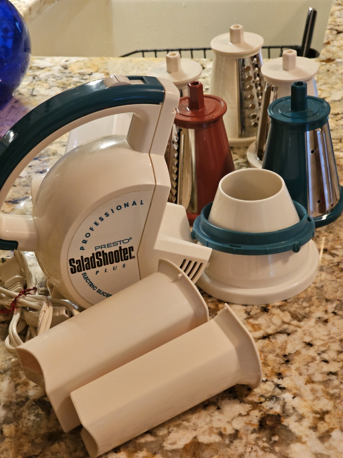 Vtg.PRESTO PROFESSIONAL SALAD SHOOTER ELECTRIC SLICER SHREDDER 0296001 – Work