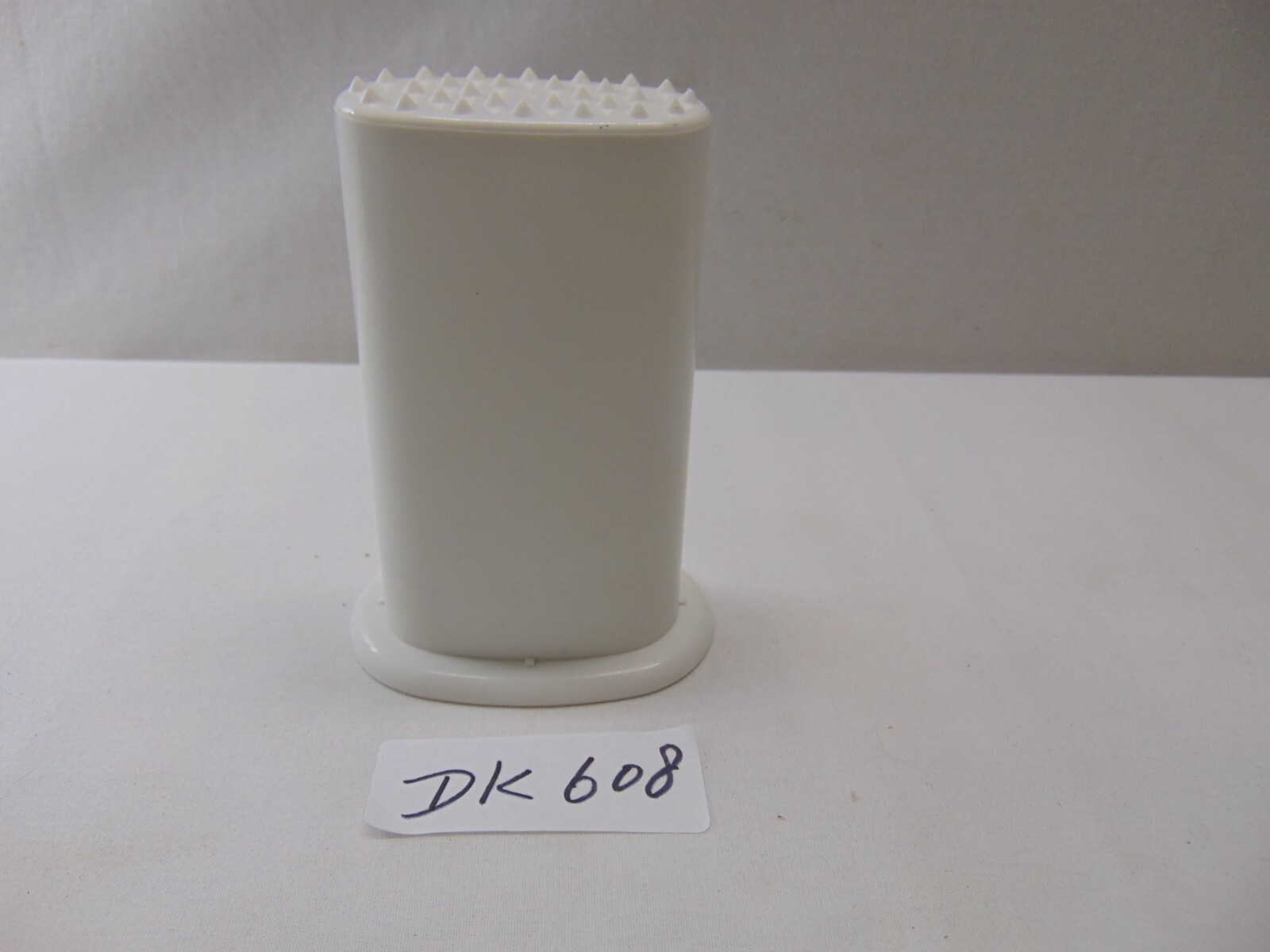 Black and Decker Quick-N-Easy FP-1300 Food Processor Replacement Food pusher OEM
