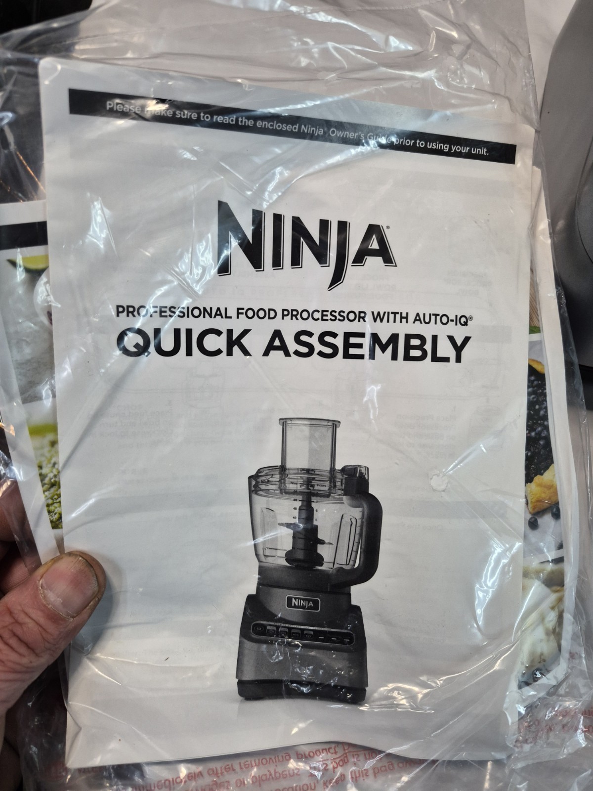 Brand New Ninja Professional Plus Food Processor Auto-iQ 9-Cup Silver FP601CO