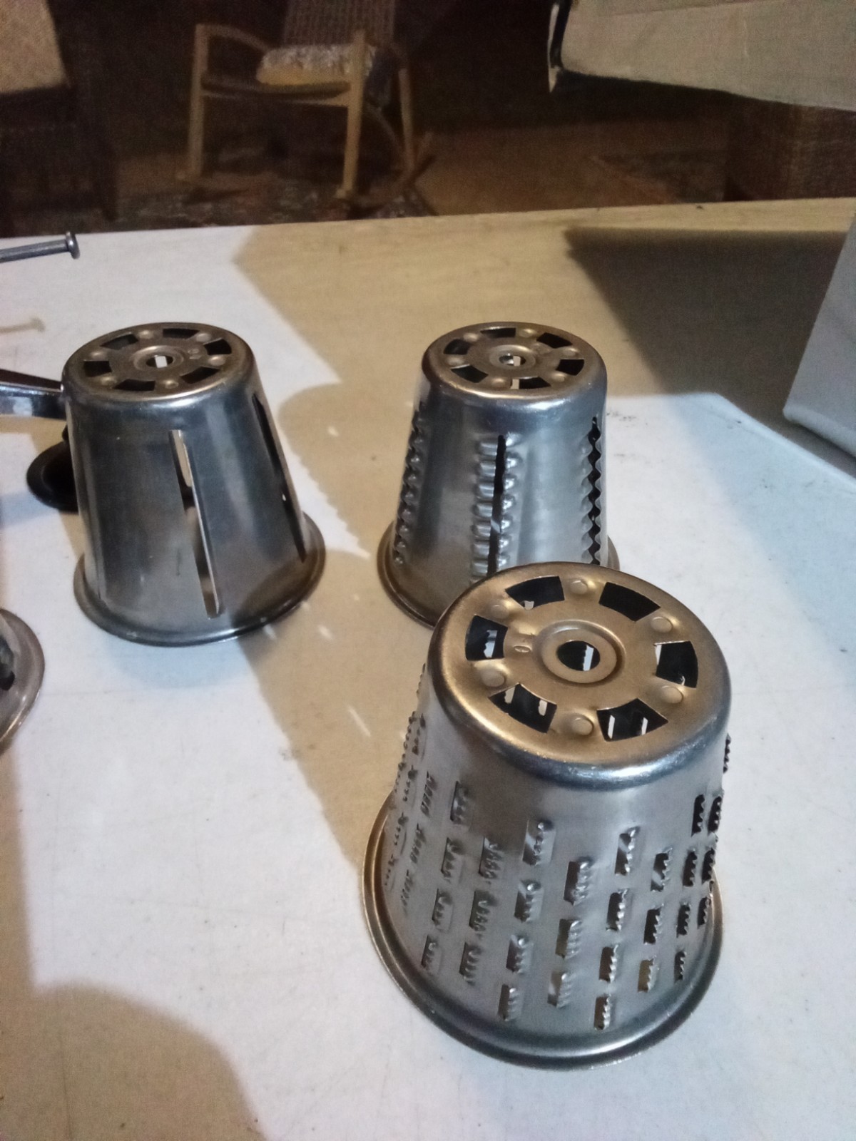 VINTAGE MCP Saladmaster Food Processor Chopper Shredder Slicer w/ 4 Cones