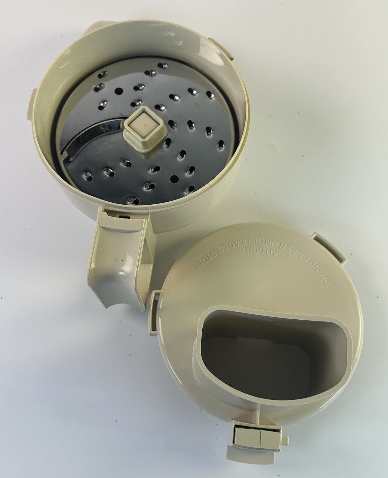 West Bend Food Processor 6500 OEM Slicer Shredder Blade, Lid, Bowl – NO PUSHER
