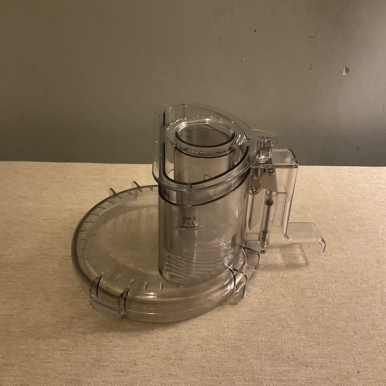Cuisinart DLC-2007N Prep 7 Food Processor Lid Chute Pusher
