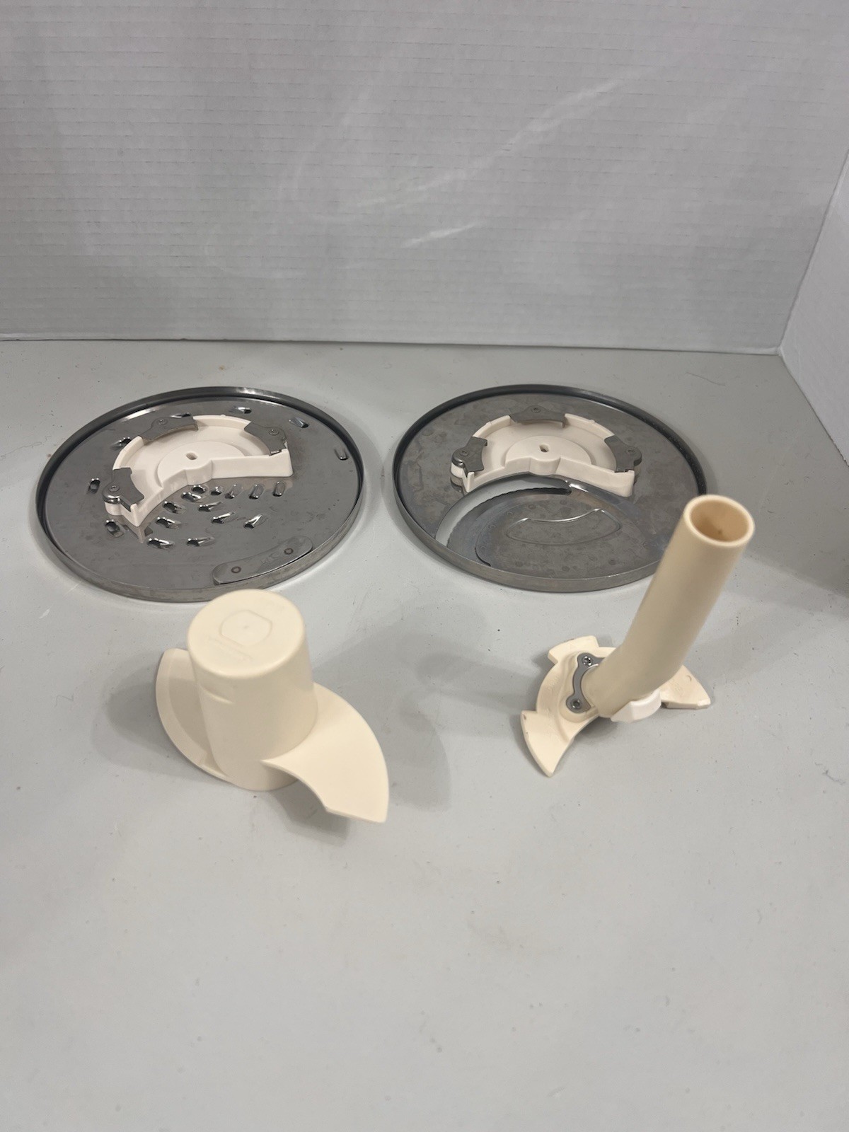 Cuisinart Pro Classic DLC-10 7-Cup Food Processor Accessories Parts Disc Blades