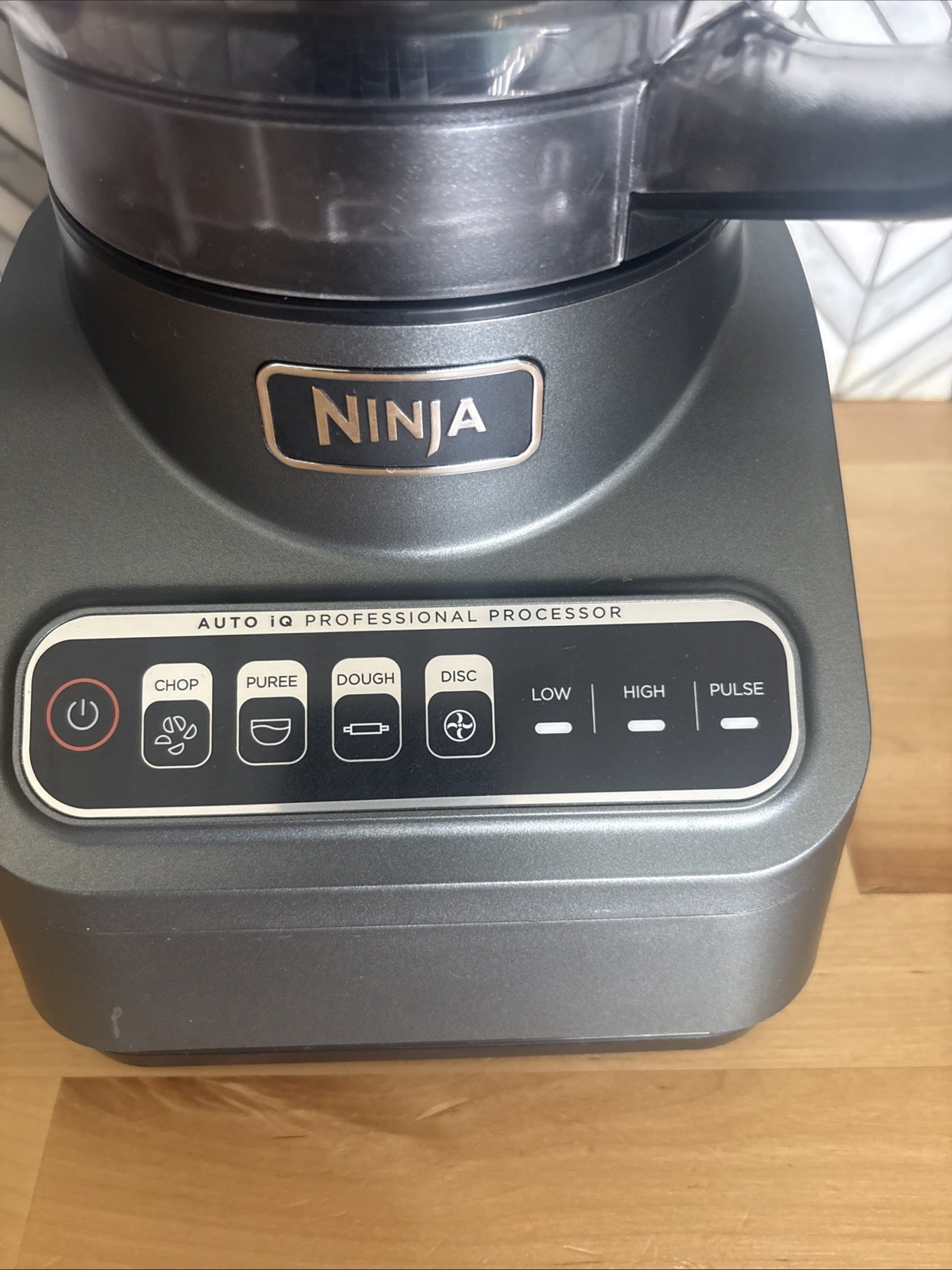 Ninja BN601 Professional Plus Food Processor 1000 Watts Auto-iQ (9A-OB) BN600