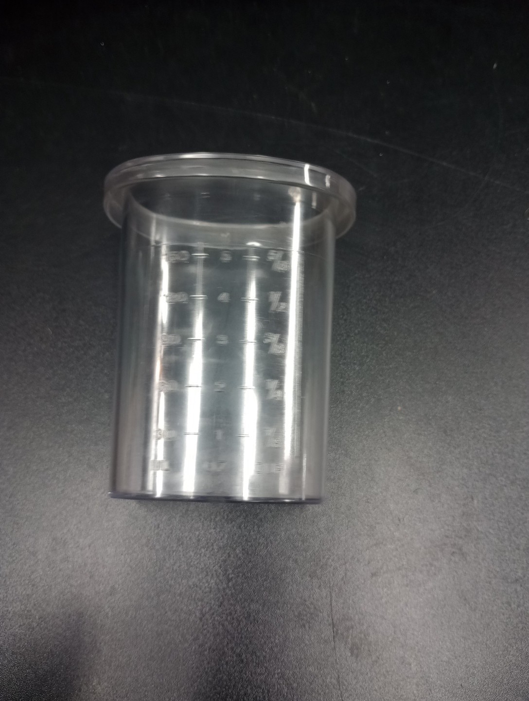 Regal La Machine 1 V813 Food Processor Parts Lid and Pusher Clear