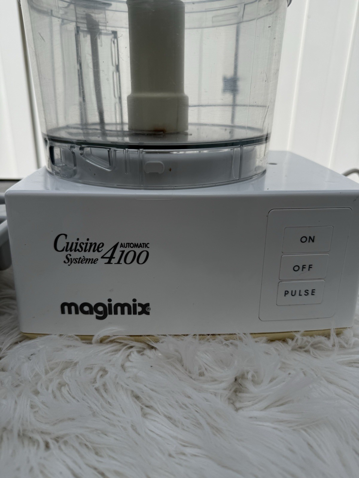 Magimix Cuisine Système 4100 food processor.