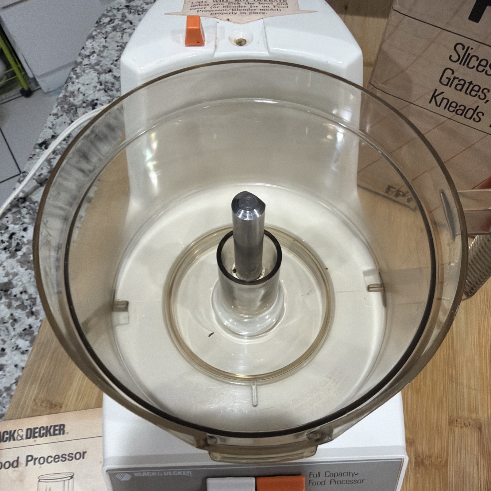 Vintage Black & Decker Food Processor D1FP1D Full Capacity Book & Accessories *