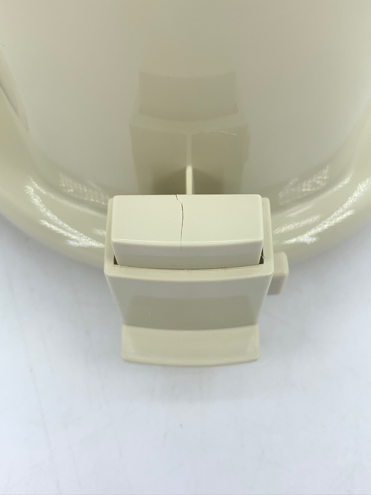 Cover And Food Pusher Replacement Part Food Processor Only West Bend 6500 READ