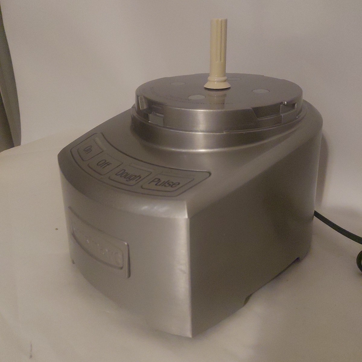 Cuisinart FP-16DC Elite Collection Food Processor *Base Only* 16 Cup Pro