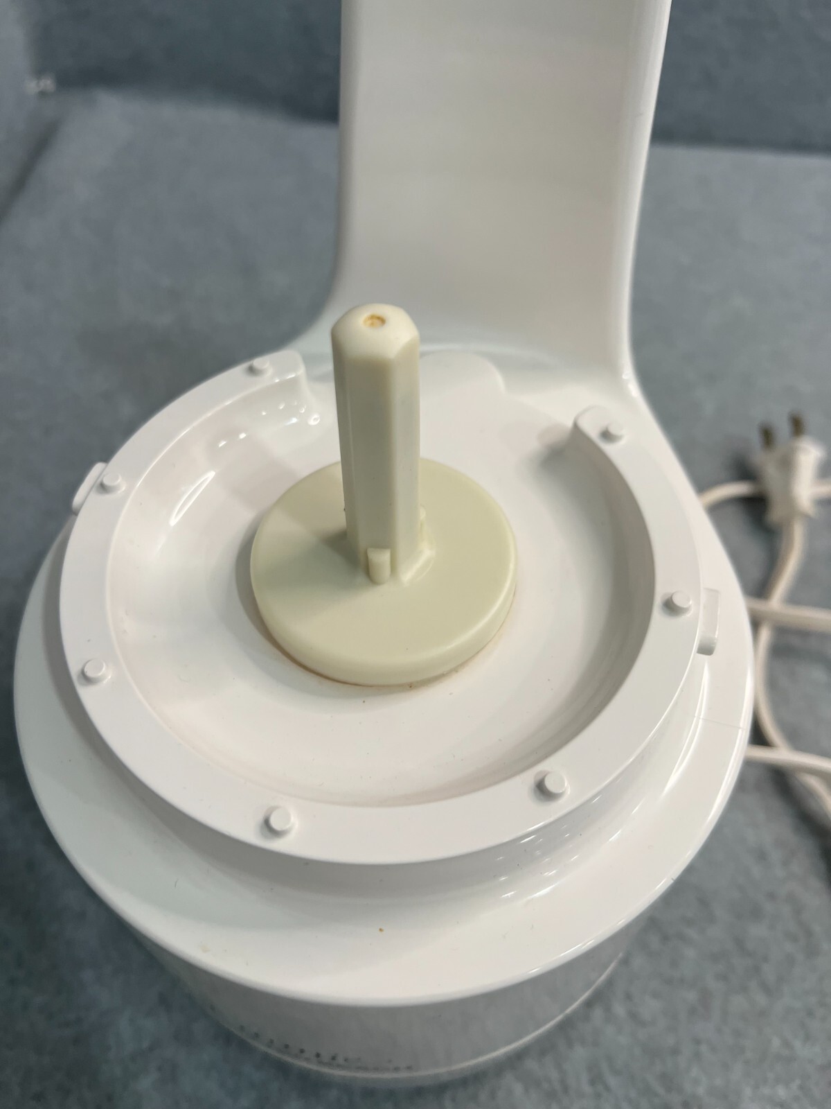 Hamilton Beach Emmie Food Processor 544 Motor Base Replacement Part Works