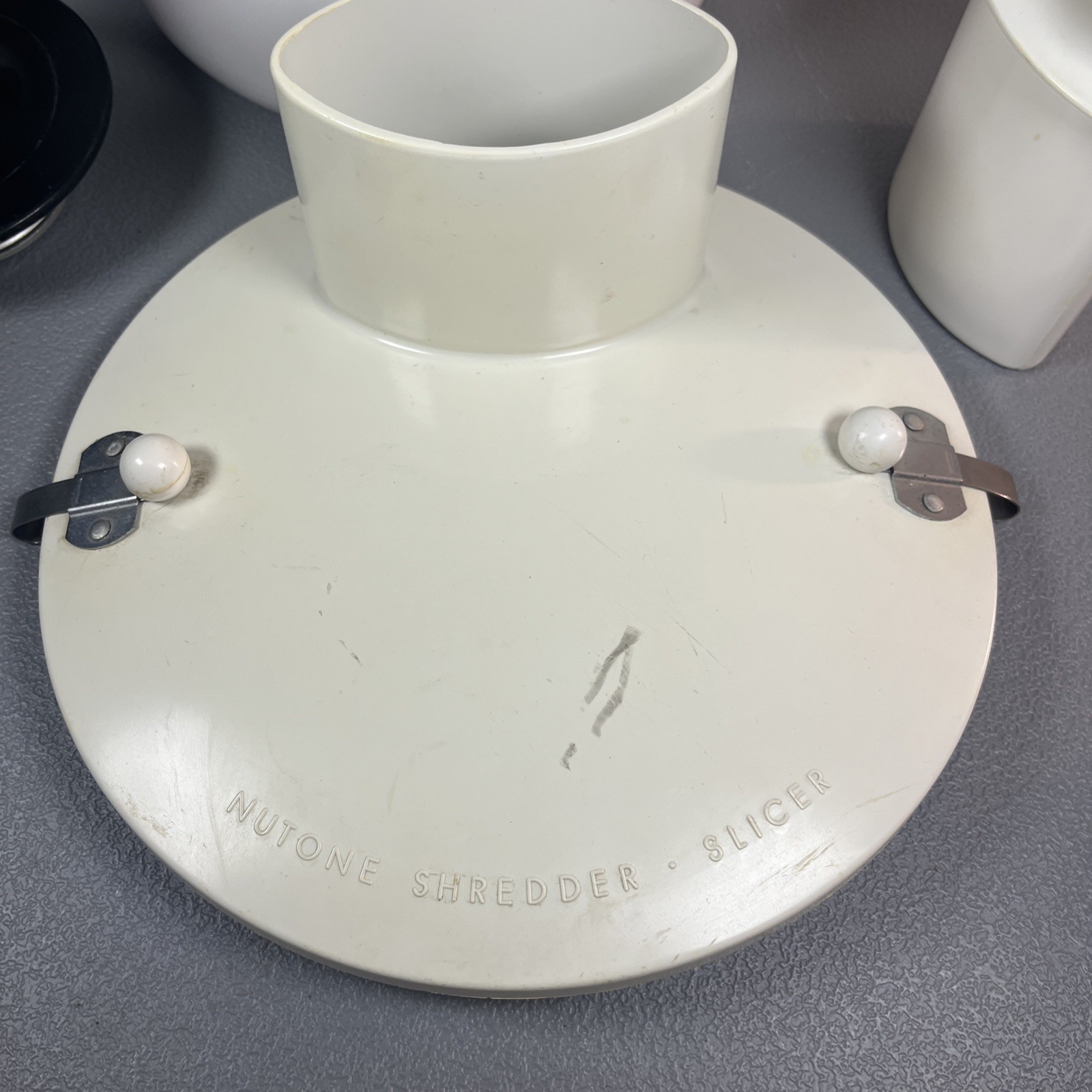 NuTone Food Center Shredder Bowl and Lid Model 178 for Salads, etc