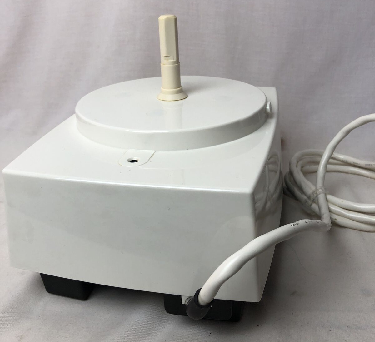 Cuisinart DLC-7 Super Pro Food Processor Motor Base Replacement Unit