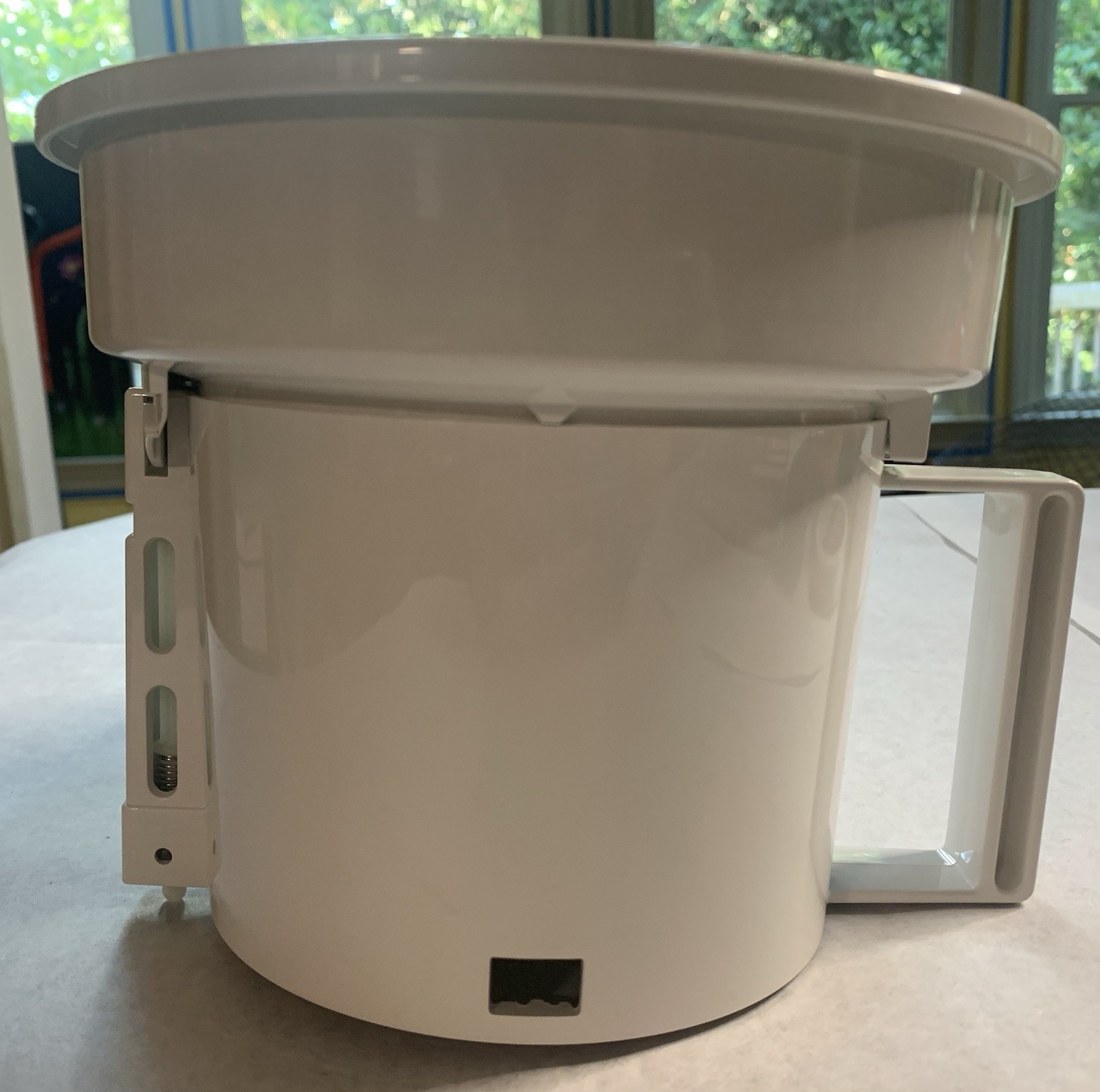 Cuisinart Little Pro Plus Food Processor Citrus Juicer Attachments DLC-556 Only