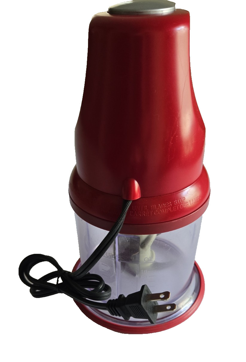 Ninja Food 4 pc Electric Chopper Processor 3181976 Red/Maroon 16 oz Works Well