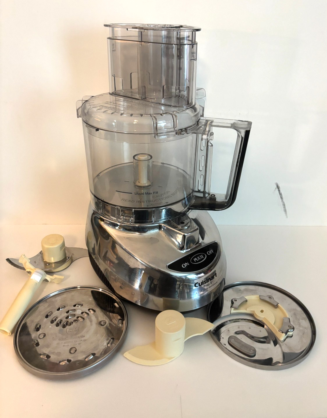 Cuisinart Prep 9 Cup Food Processor Brushed Stainless Finish DLC-2009CHB EUC