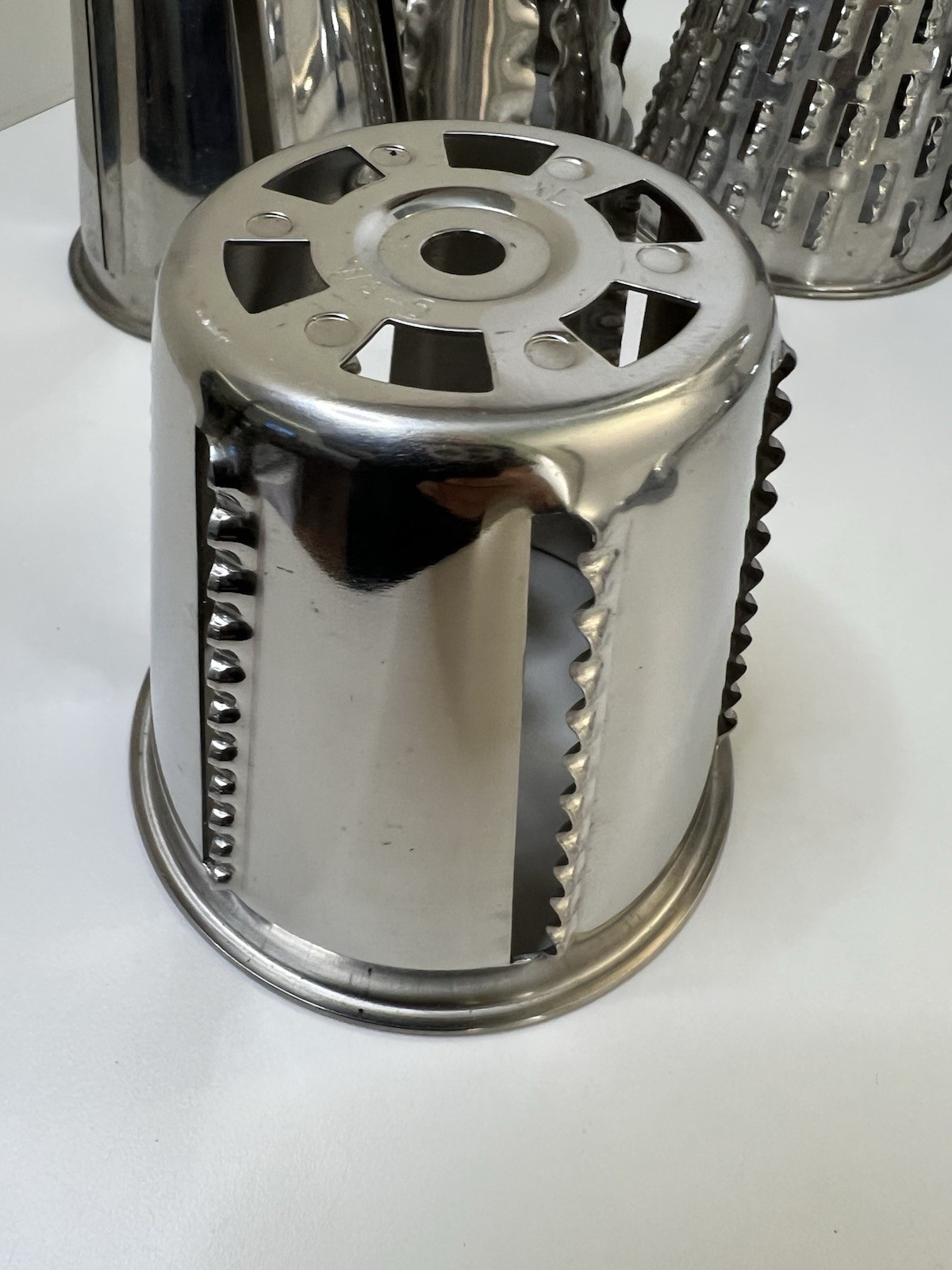 SALADMASTER Five Star Food Processor Slicer Shredder Machine w/ 4 Cones