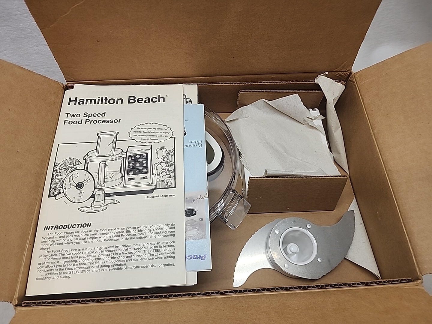 N.O.S. Hamilton Beach 2 Speed Food Processor Almond Model 702W