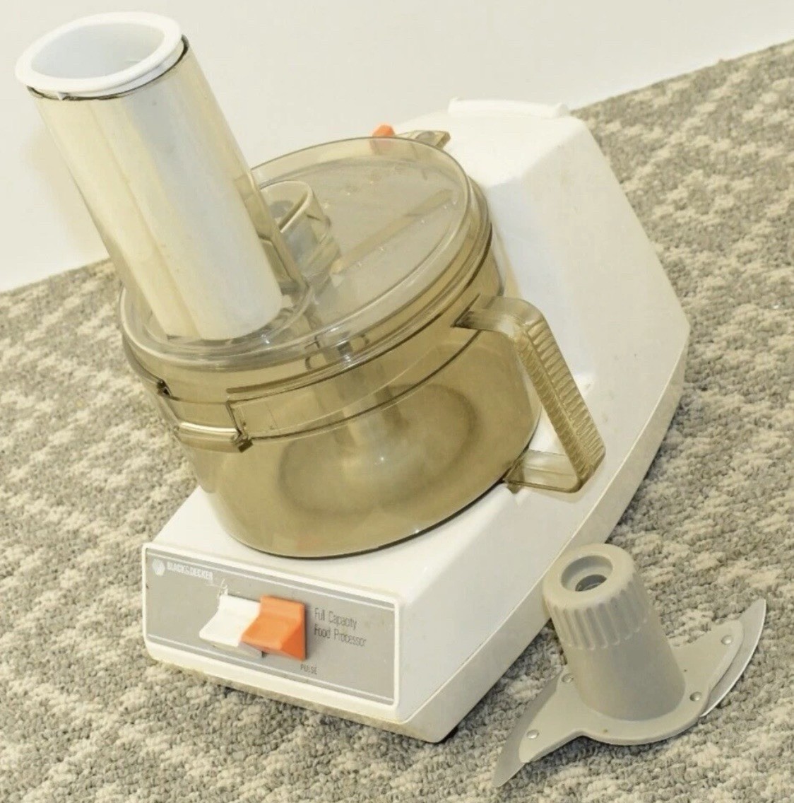 Vintage Working Black & Decker Food Processor D1FP1D Full Capacity 1986 USA